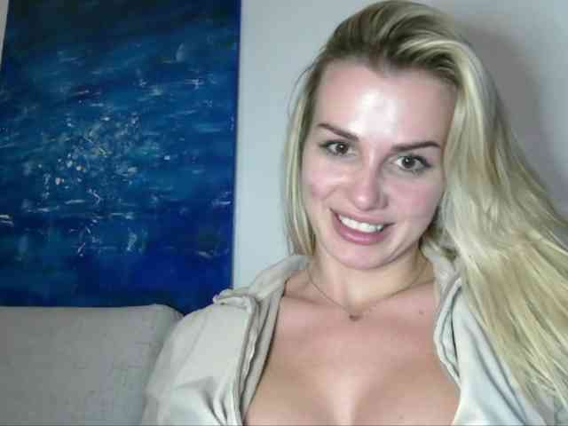 CorneliaSweet webcam