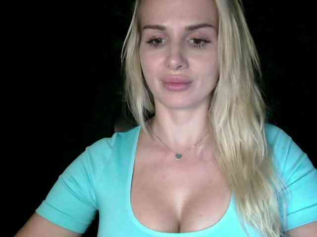 CorneliaSweet webcam