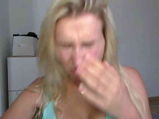 CorneliaSweet webcam