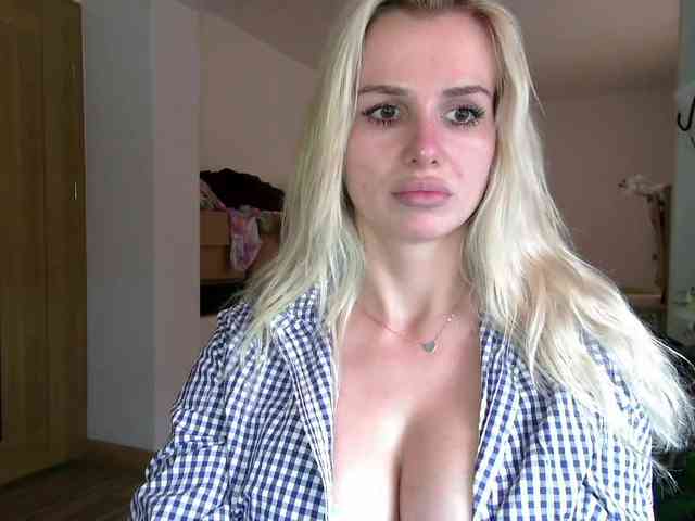 CorneliaSweet webcam