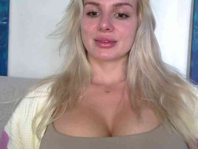 CorneliaSweet webcam