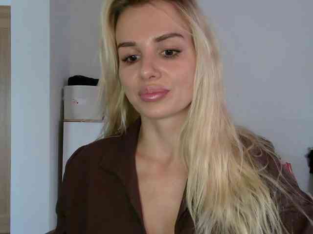 CorneliaSweet webcam