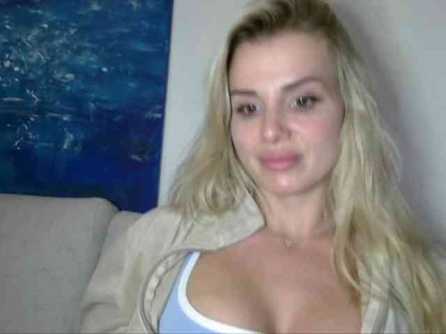 CorneliaSweet webcam