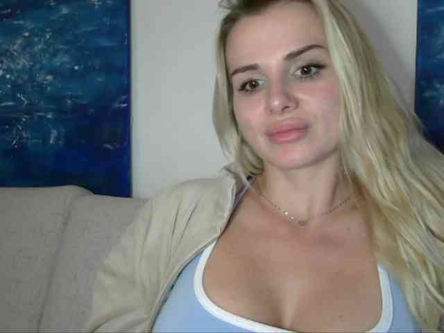 CorneliaSweet webcam