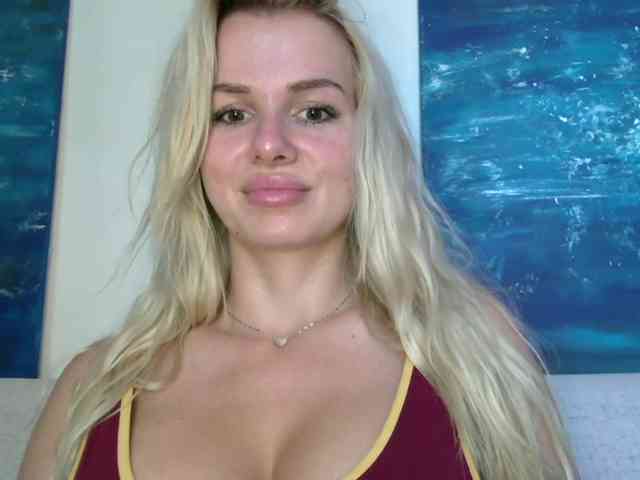 CorneliaSweet webcam