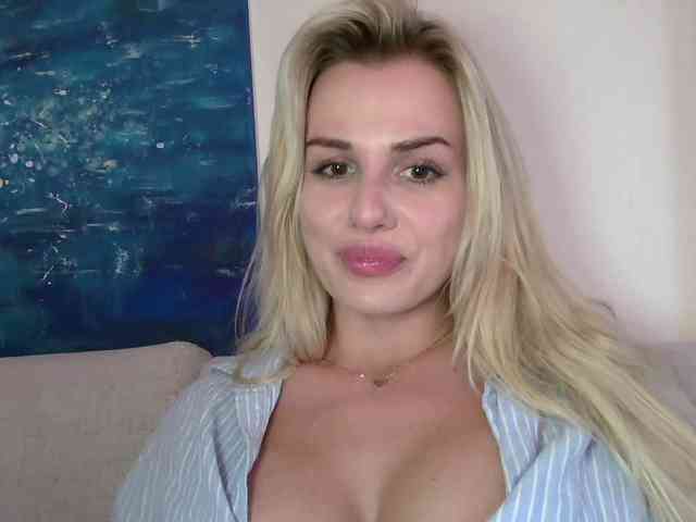 CorneliaSweet webcam
