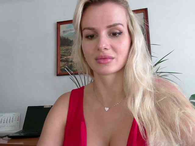 CorneliaSweet webcam