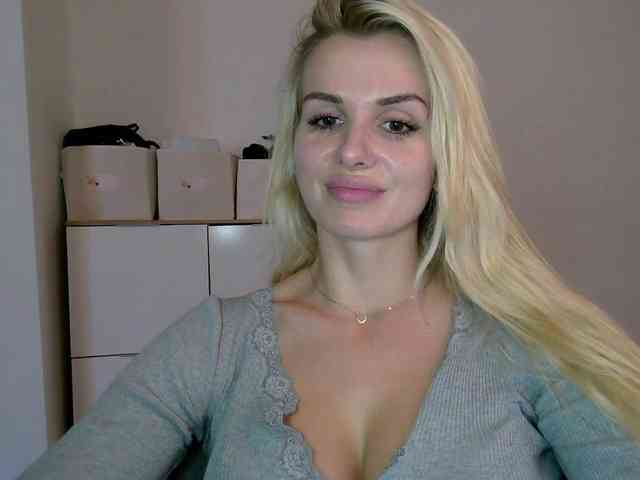 CorneliaSweet webcam