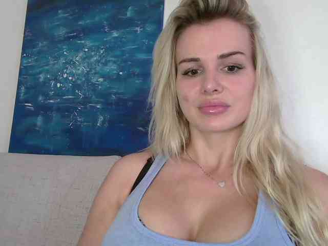 CorneliaSweet webcam