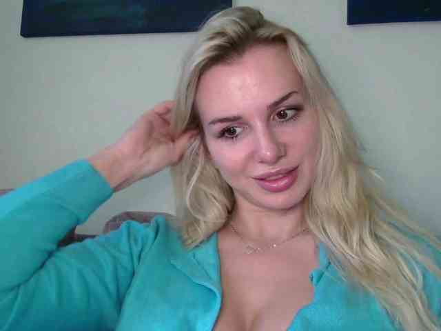 CorneliaSweet webcam