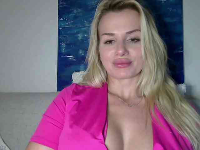 CorneliaSweet webcam