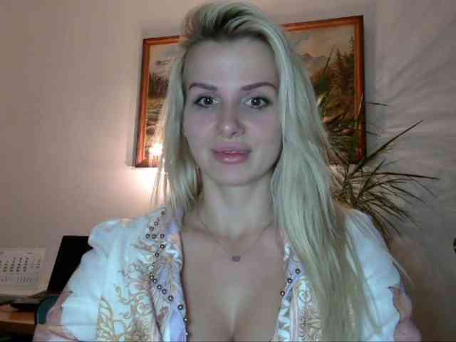 CorneliaSweet webcam