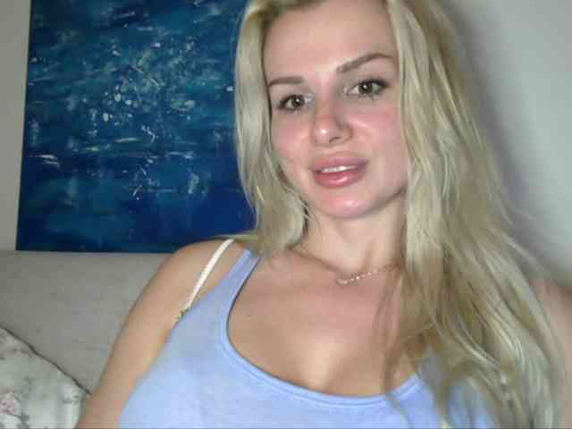 CorneliaSweet webcam