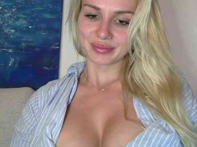 CorneliaSweet webcam