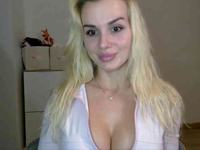 CorneliaSweet webcam