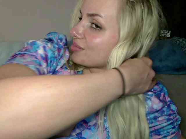 CorneliaSweet webcam