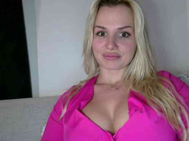 CorneliaSweet webcam