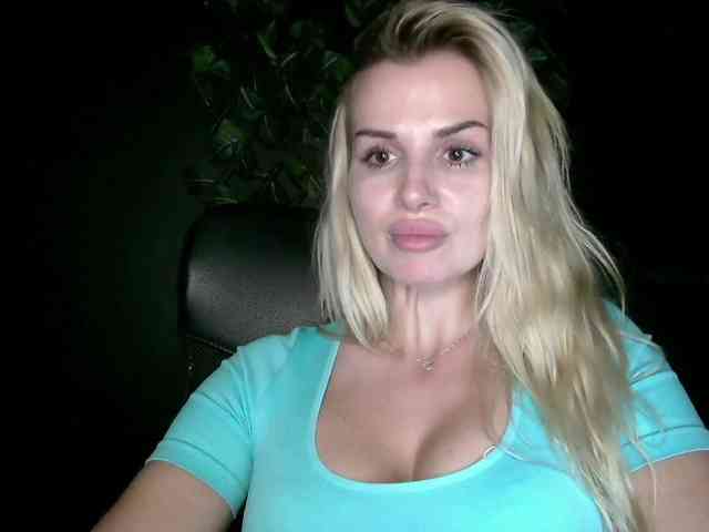 CorneliaSweet webcam
