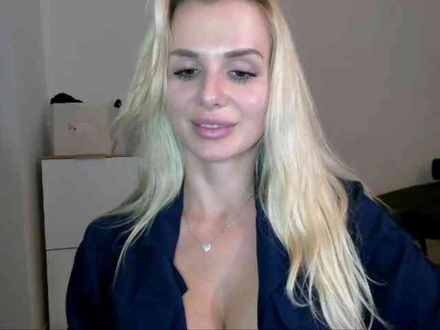 CorneliaSweet webcam