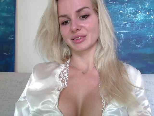 CorneliaSweet webcam