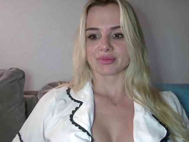 CorneliaSweet webcam