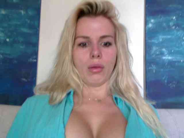CorneliaSweet webcam