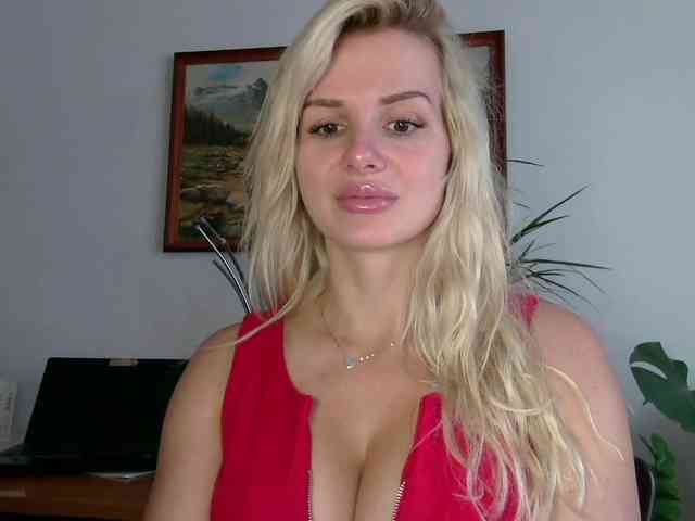 CorneliaSweet webcam