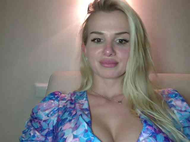 CorneliaSweet webcam