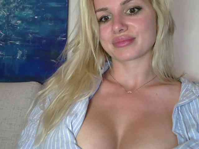 CorneliaSweet webcam