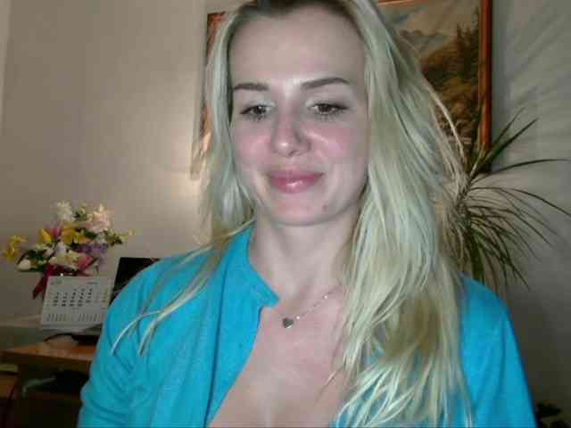 CorneliaSweet webcam