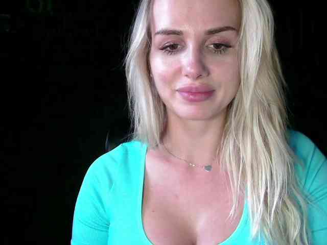 CorneliaSweet webcam