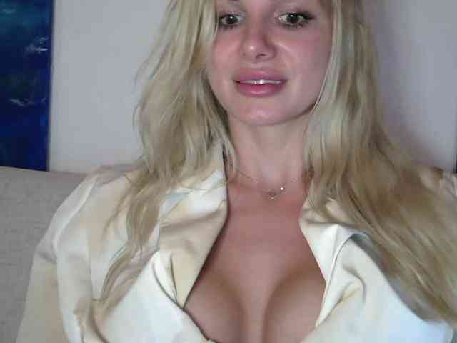 CorneliaSweet webcam