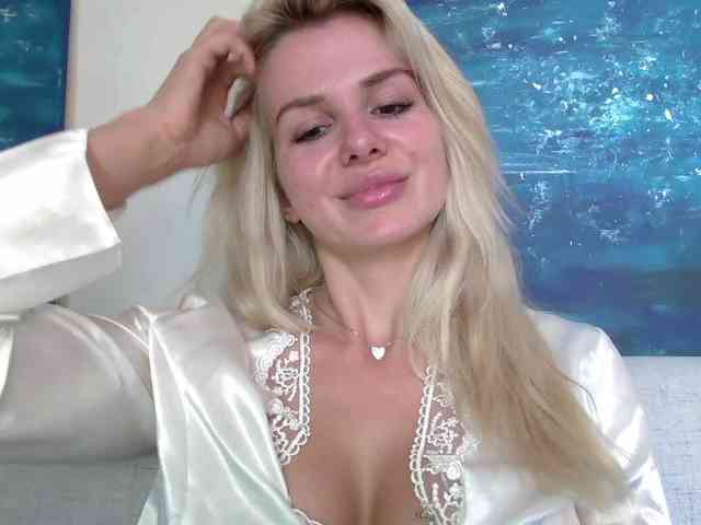 CorneliaSweet webcam