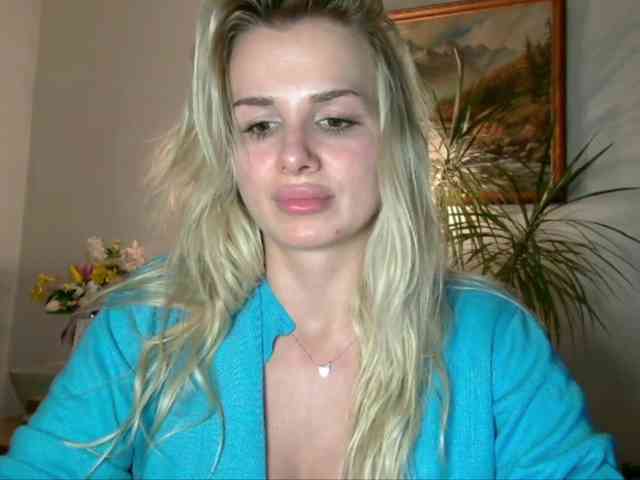 CorneliaSweet webcam