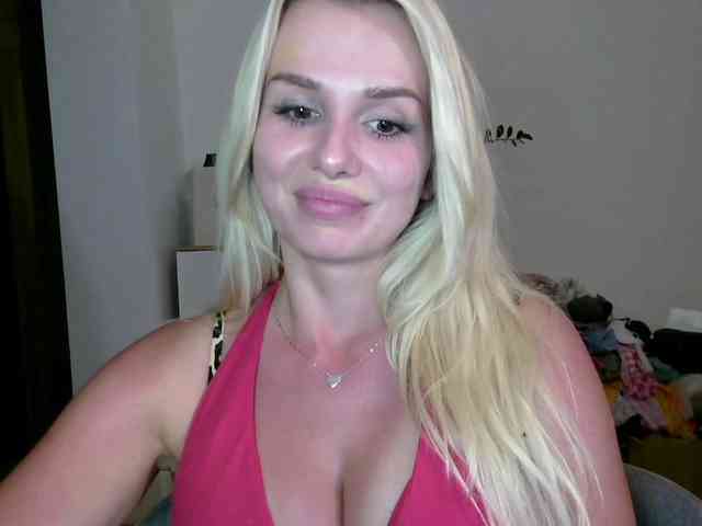 CorneliaSweet webcam
