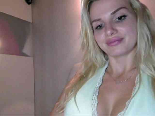 CorneliaSweet webcam