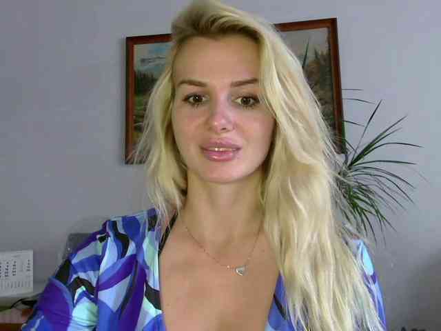 CorneliaSweet webcam