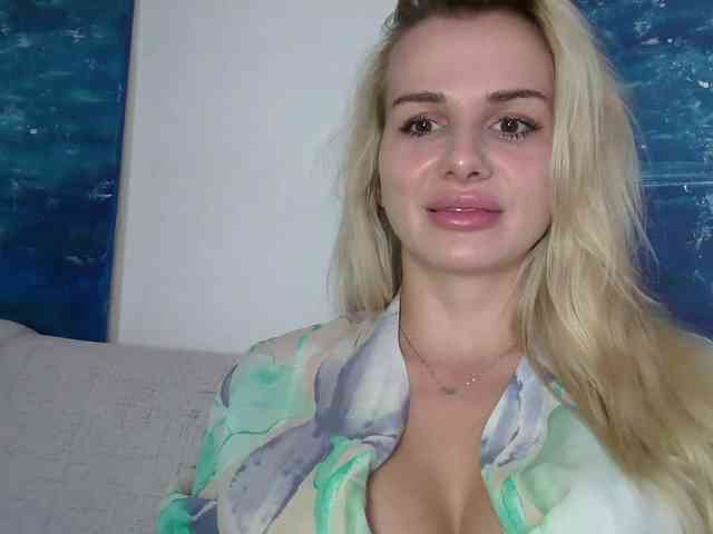 CorneliaSweet webcam