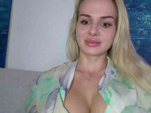 CorneliaSweet webcam