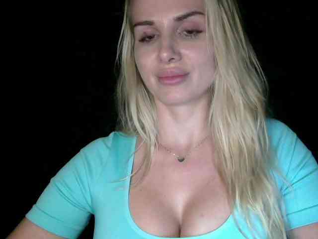 CorneliaSweet webcam