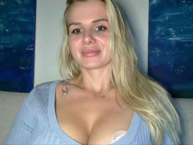 CorneliaSweet webcam