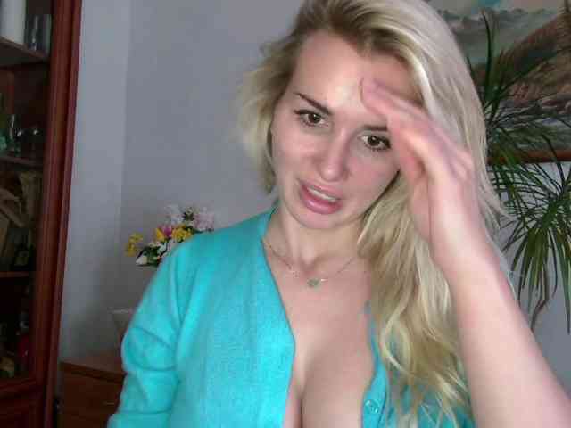 CorneliaSweet webcam