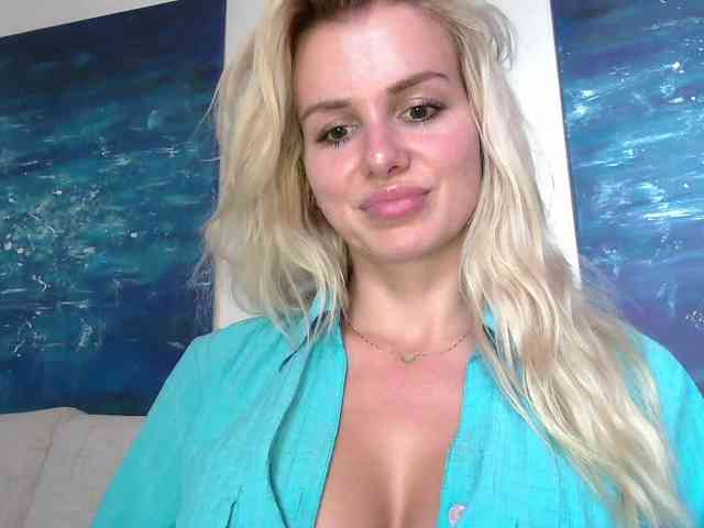 CorneliaSweet webcam