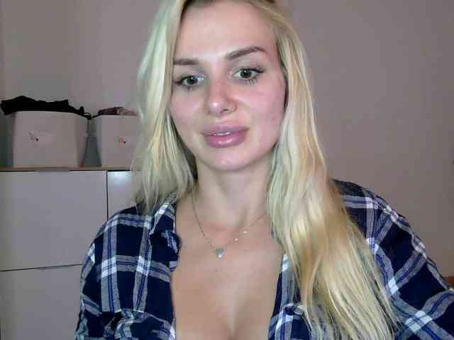 CorneliaSweet webcam