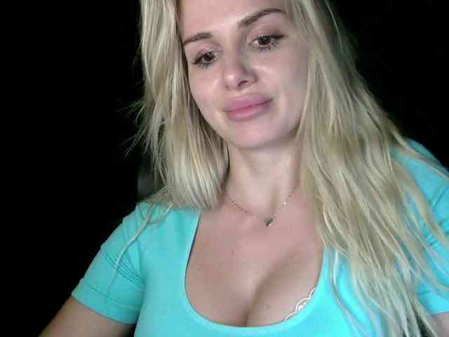 CorneliaSweet webcam