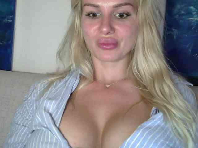 CorneliaSweet webcam