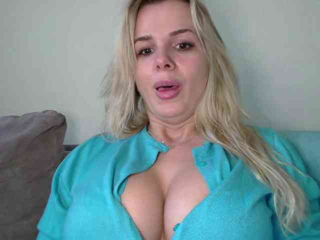 CorneliaSweet webcam