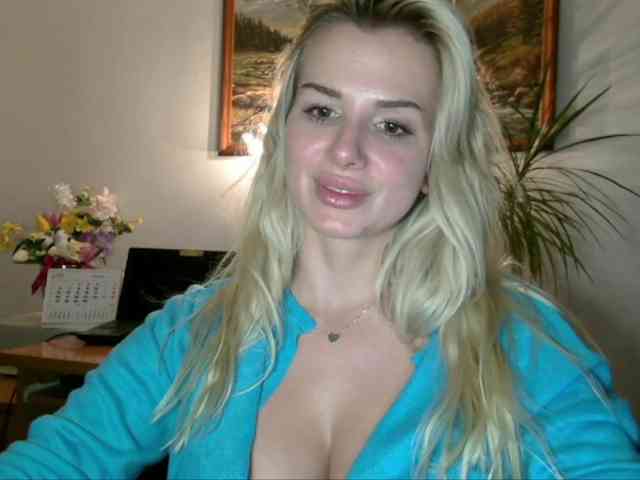 CorneliaSweet webcam