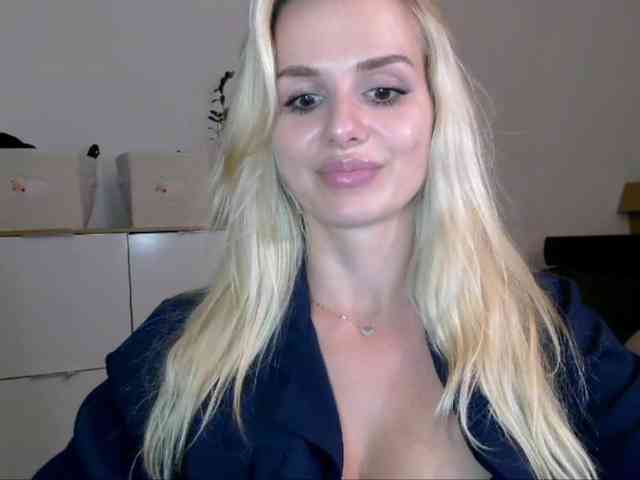 CorneliaSweet webcam