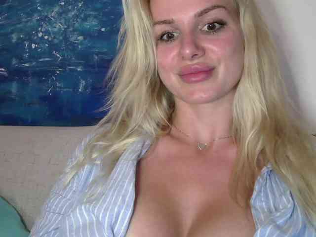 CorneliaSweet webcam